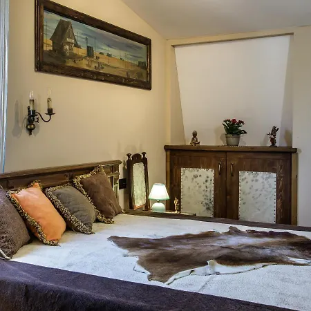 Rezeda Apartman * Szigetmonostor