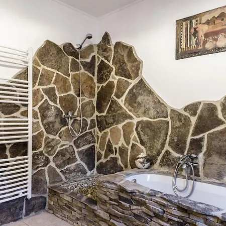 Rezeda Apartman